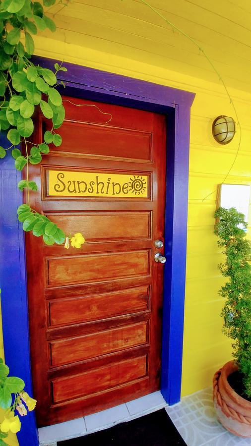 Yocamatsu Bed and Breakfast Caye Caulker Εξωτερικό φωτογραφία
