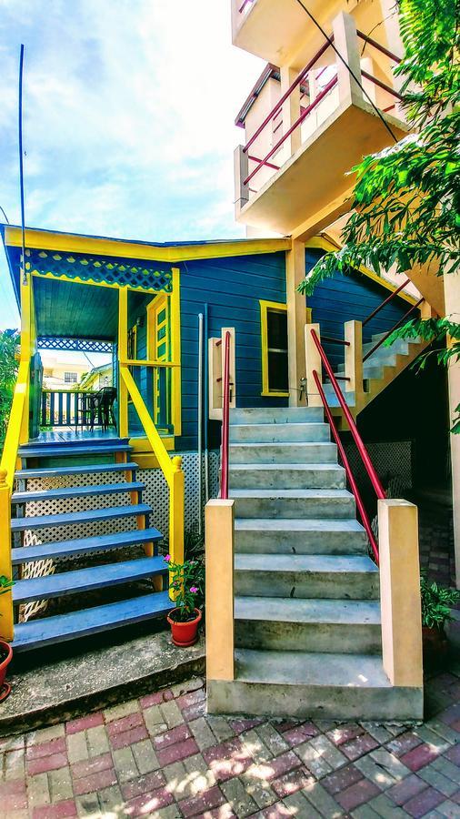 Yocamatsu Bed and Breakfast Caye Caulker Εξωτερικό φωτογραφία